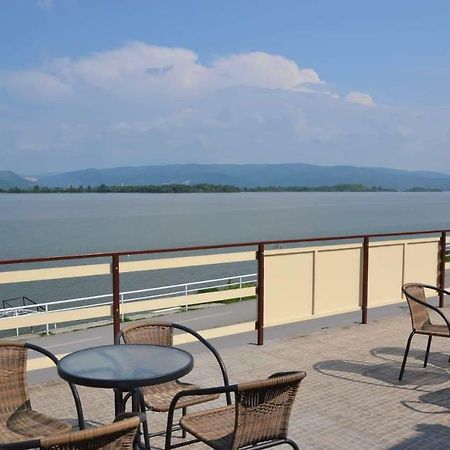 Guest House Bole Vinci Екстер'єр фото